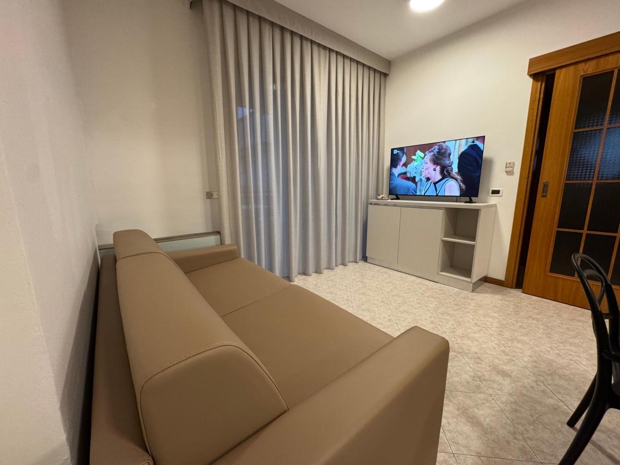 Residence Le Spiagge Rimini Bagian luar foto