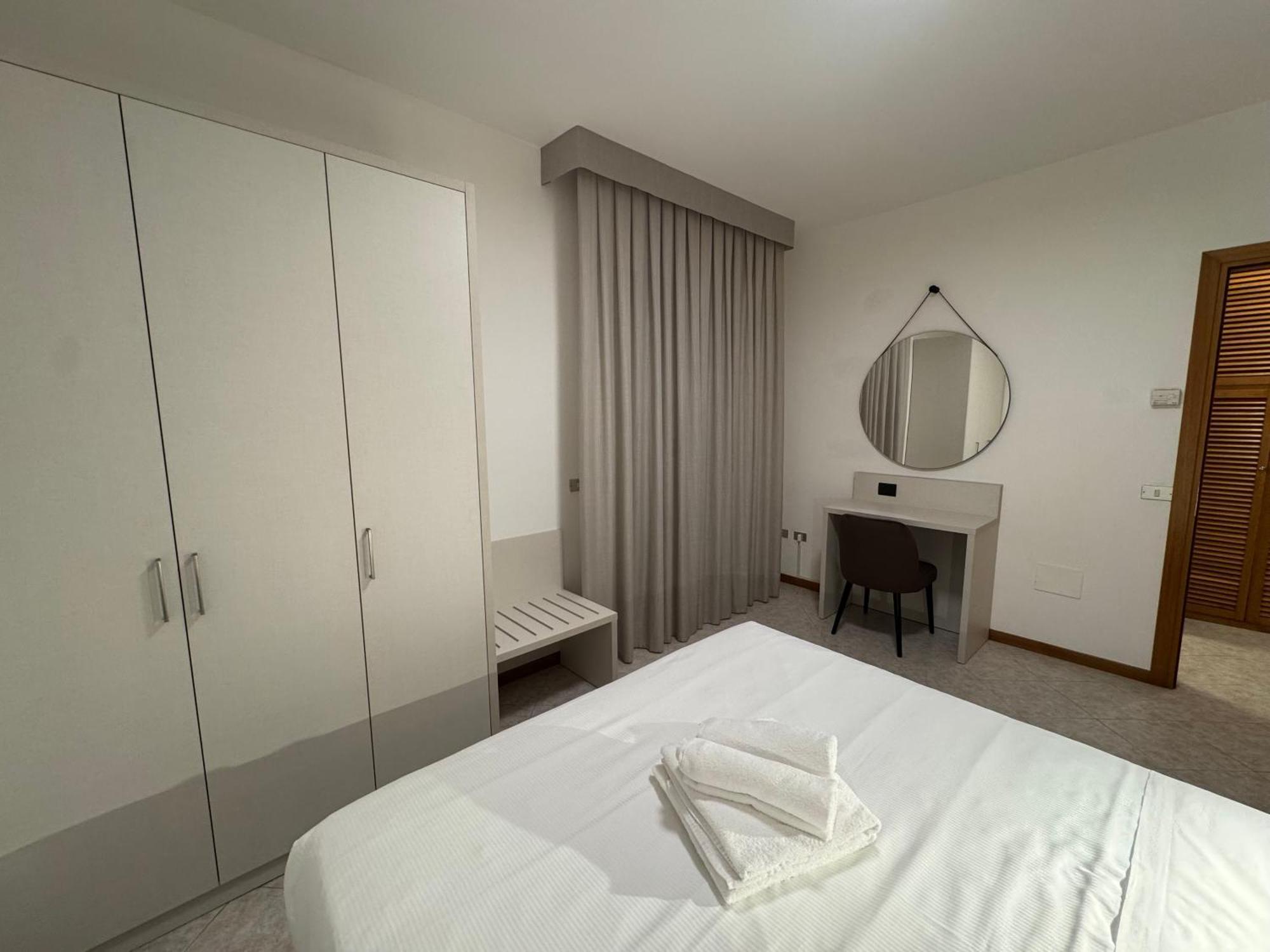 Residence Le Spiagge Rimini Bagian luar foto
